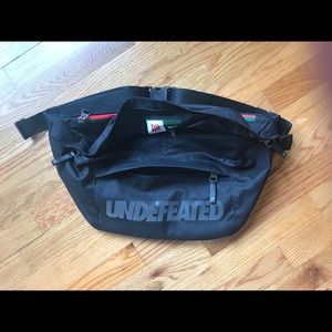 nike undefeated shoulder bag
